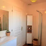 Paraiso, Maison Avec Piscine Route De 卡伦扎纳