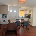 Paraiso, Maison Avec Piscine Route De 度假居