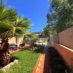 Paraiso, Maison Avec Piscine Route De *