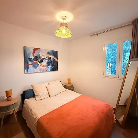 Paraiso, Maison Avec Piscine Route De *