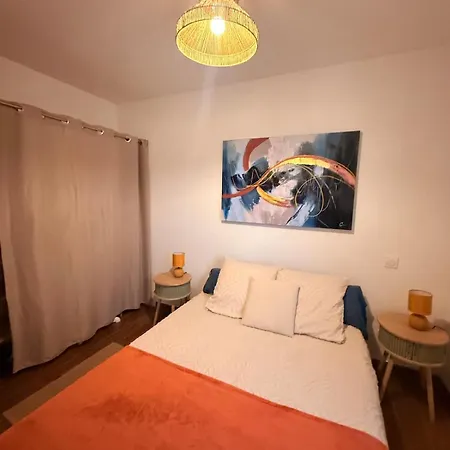 Dom wakacyjny Paraiso, Maison Avec Piscine Route De