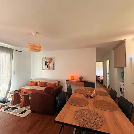 Paraiso, Maison Avec Piscine Route De Dom wakacyjny *