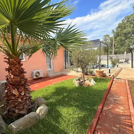 Paraiso, Maison Avec Piscine Route De Calenzana