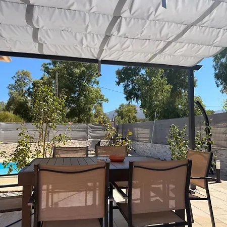 Paraiso, Maison Avec Piscine Route De Dom wakacyjny