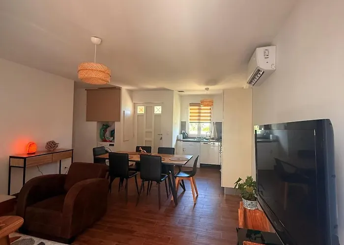 Casa vacanze Paraìso, Maison Avec Piscine Route De *