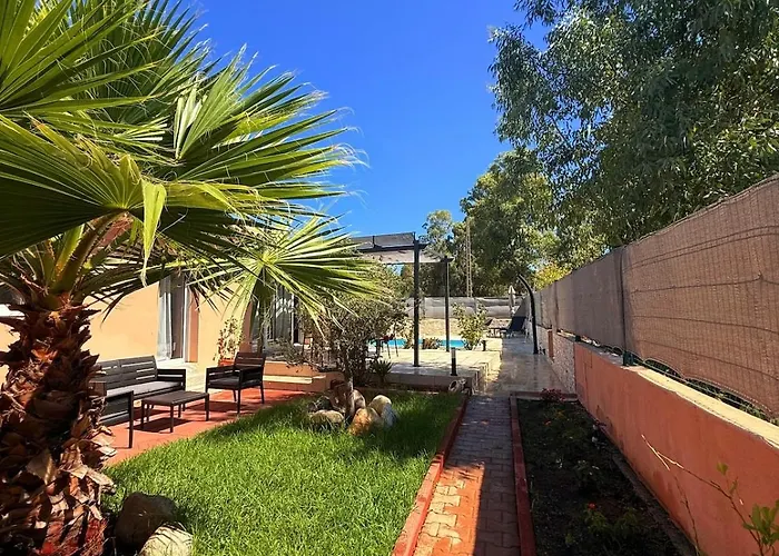 Paraiso, Maison Avec Piscine Route De *